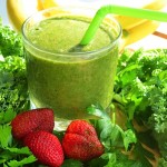 smoothie, parsley, kale, strawberries, banana, flaxseed