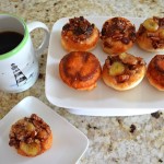 breakfast, breakfast buns, sticky buns, gooey, sugar, bananas, raisins, baked goods