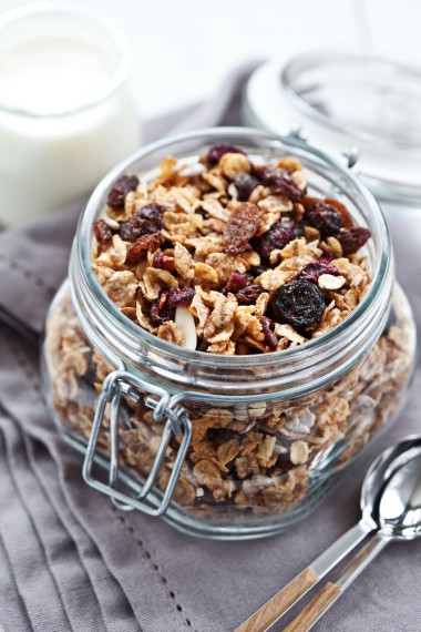 Health, food, breakfast, quick and easy, nutrition, granola, ina garden, snack, tips from town