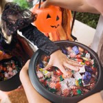 Kids Health, Nutrition, Halloween, healthy nutritional, treats, trick or treating, non-edible treats, organic treats, food choices, cash for candy, FARE, Teal Pumpkin Project, food allergies, tips, safety, tips from town