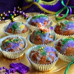 Instant Mardi Gras: Mini King Cupcakes