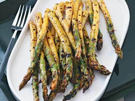 asparagus, grilled asparagus, smoky sweet asparagus, paprika, cumin seeds