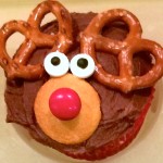 Easy Reindeer Cupcakes for the Last-Minute Mom