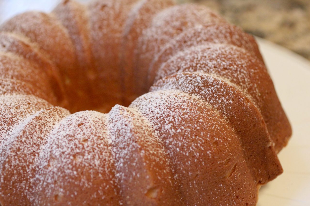 An Easy, Breezy Pound Cake Recipe | Tips From Town