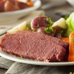 Slow-Cooked Corned Beef & Cabbage